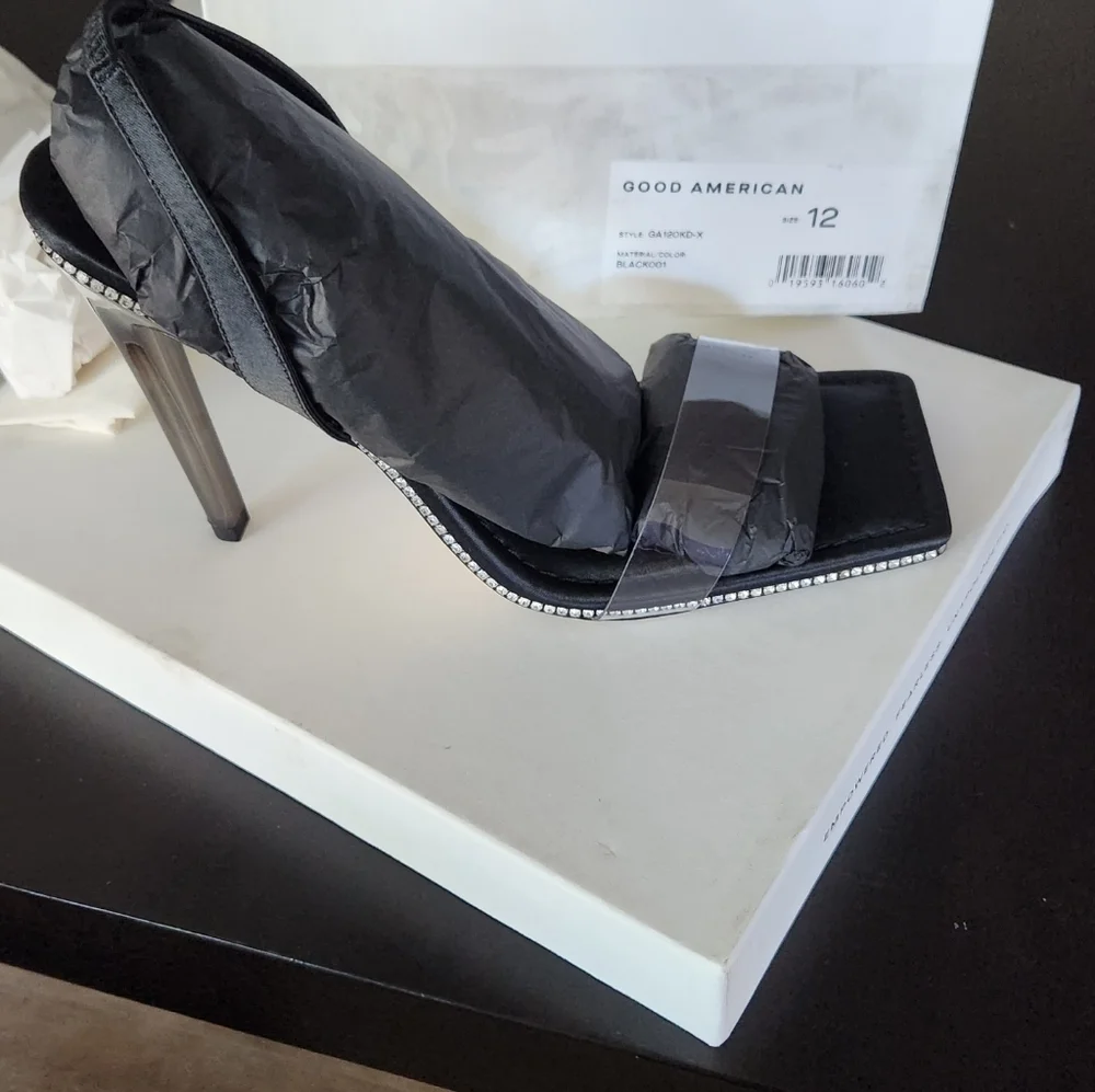 GOOD AMERICAN Crystal Crush Lucite Sandal. NWB and dust bag included. - Picture 3 of 3